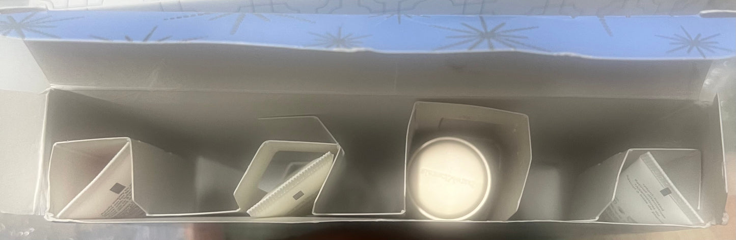 bareMinerals Give Good Skin 4 Piece Blend & Layer Set - *Damaged box.