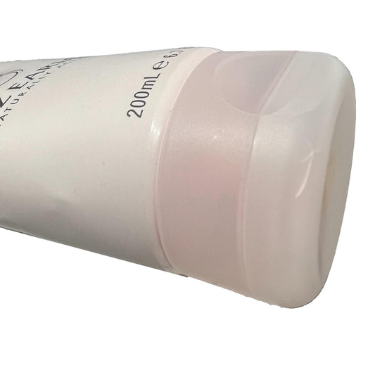 Liz Earle Rosemary & Rock Rose Botanical Body Cream 200ml Slight Seconds