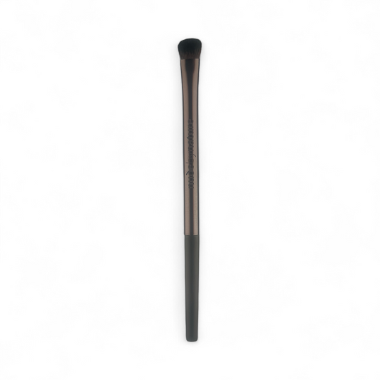 Nude by Nature Base Shadow Brush No. 14