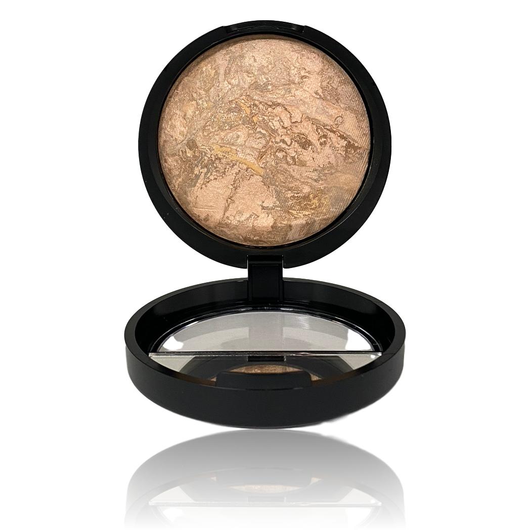 Laura Geller Baked Balance-N-Glow Illuminating Foundation 8g in MEDIUM