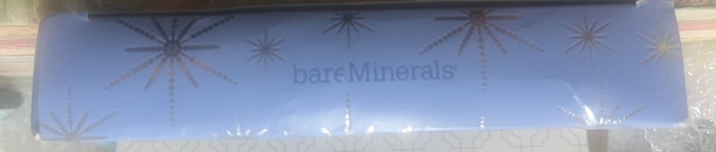 bareMinerals Give Good Skin 4 Piece Blend & Layer Set - *Damaged box.